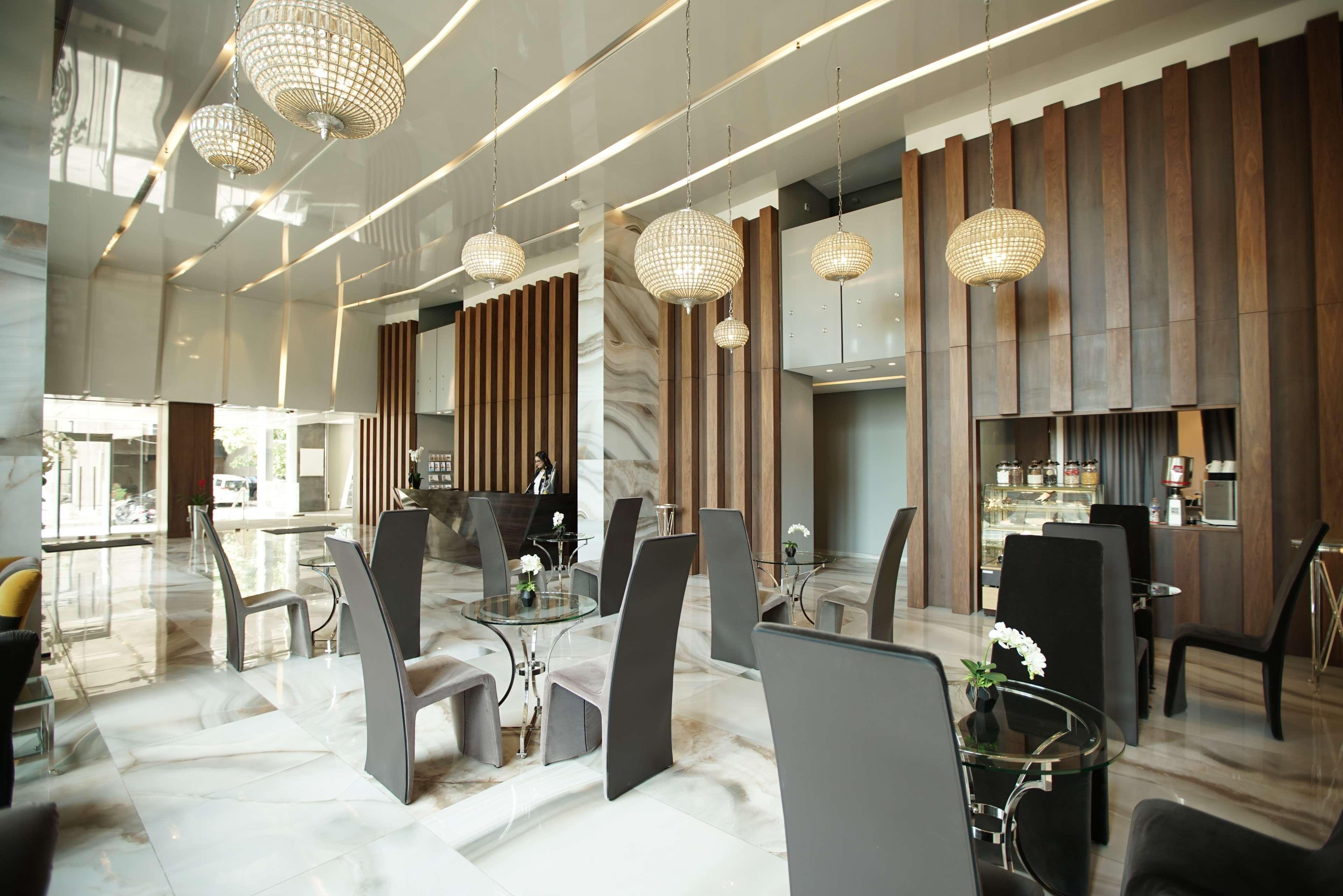 Royal Tulip Achrafieh Бейрут
