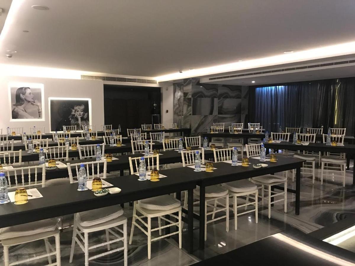 Royal Tulip Achrafieh 5*