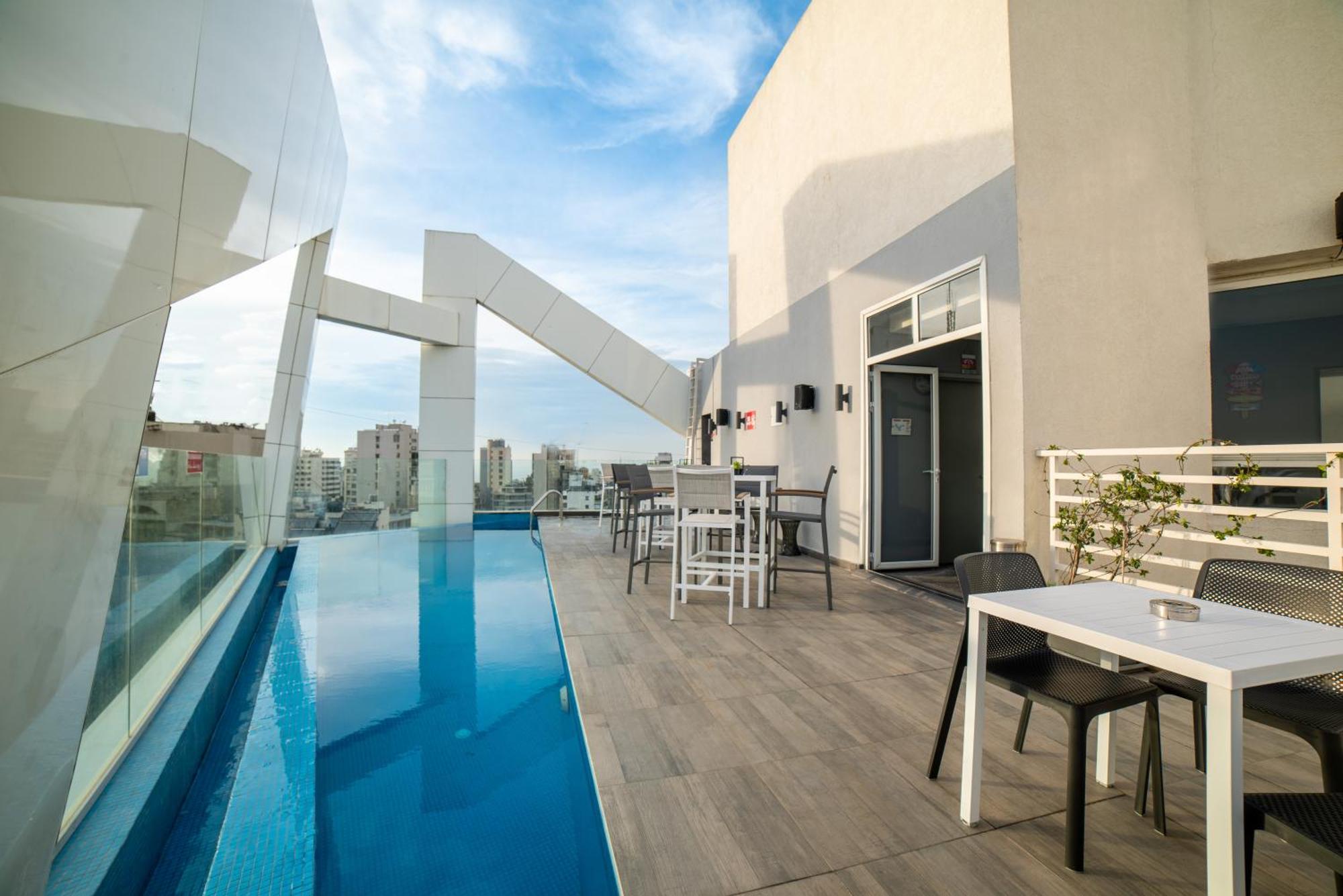 Royal Tulip Achrafieh 5*